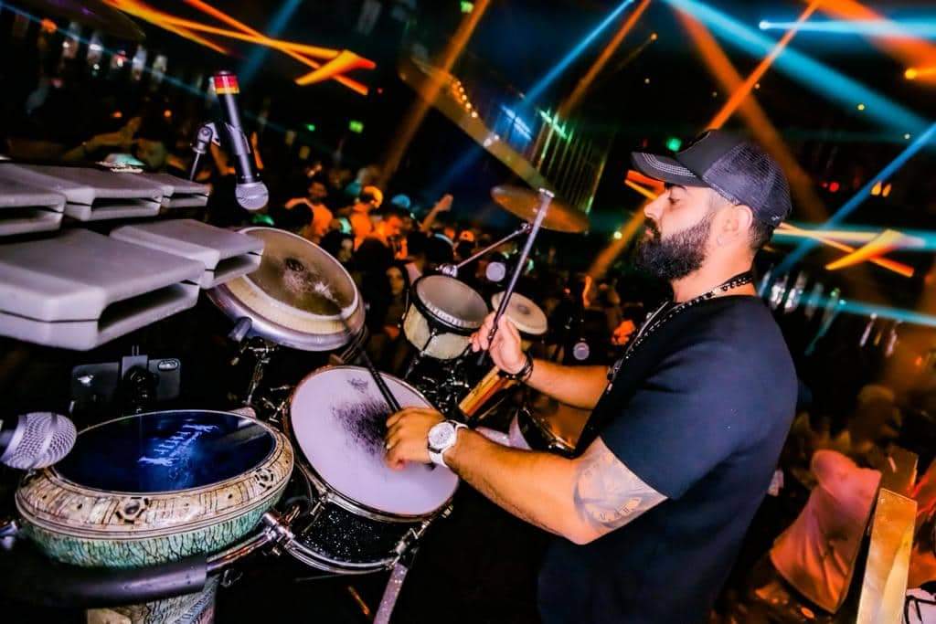 مع ” Geo Safix “ الأمر لا يحتمل الوقـــوع فــــي أي خطأ، لأن النتيجة ستكون انهيار العرض رغم المستوى الاحترافي العالي .