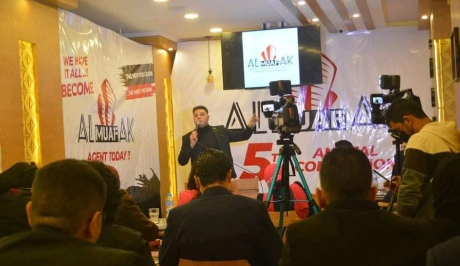 أحمد الملط.. أيقونة جديدة فى تنشيط السياحة بالإسكندرية