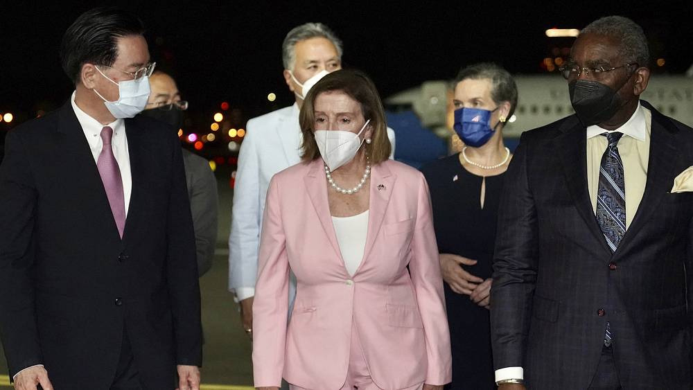 Over 20 Chinese jets fly close to Taiwan after US House Speaker Nancy Pelosi’s arrival – صحيفة الصوت