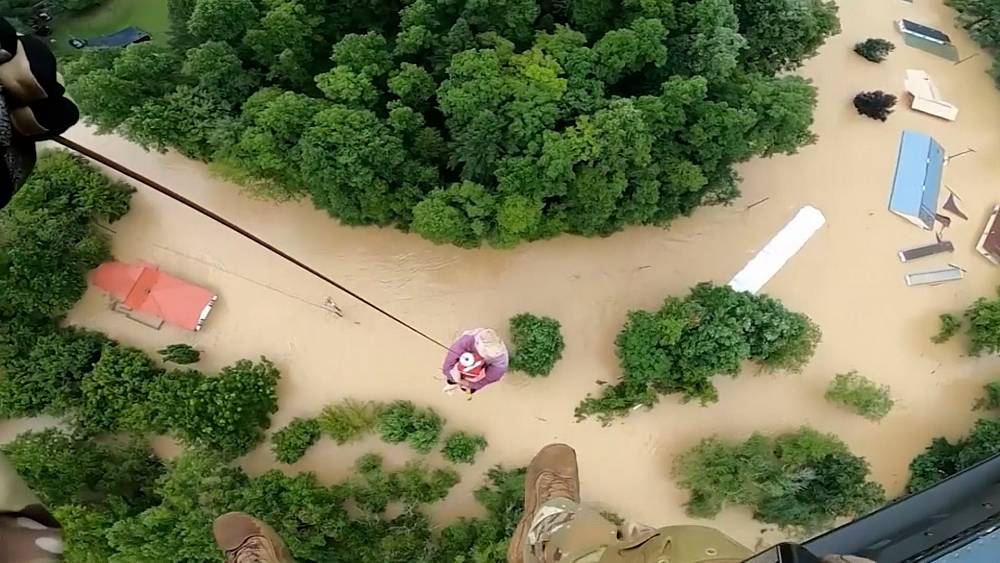 VIDEO : Kentucky flood victims evacuated by helicopter – صحيفة الصوت