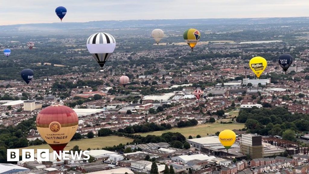 Bristol Balloon Fiesta 2022: Pre-flights grace skies – صحيفة الصوت