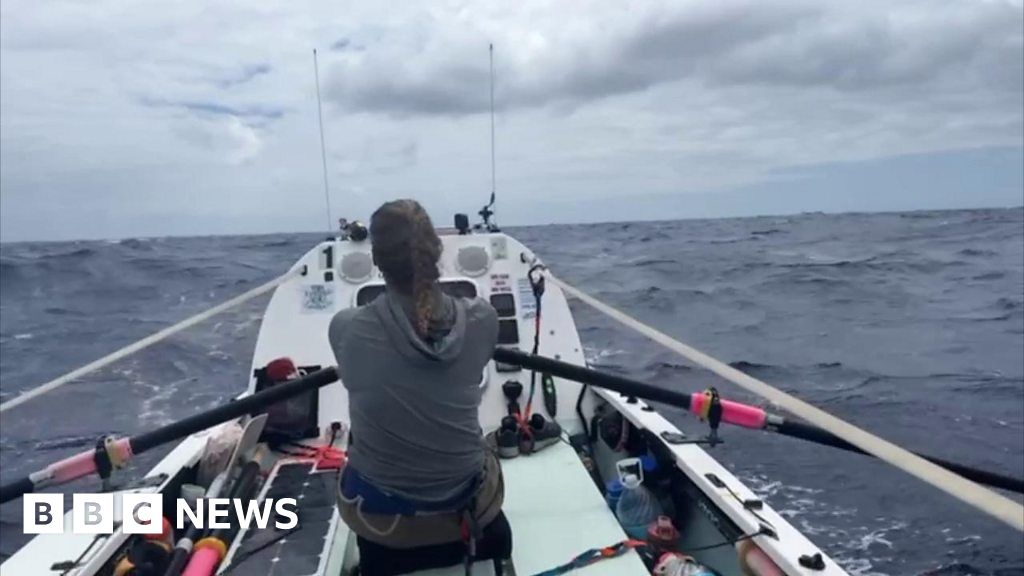 All-women team breaks record rowing to Hawaii-صحيفة الصوت