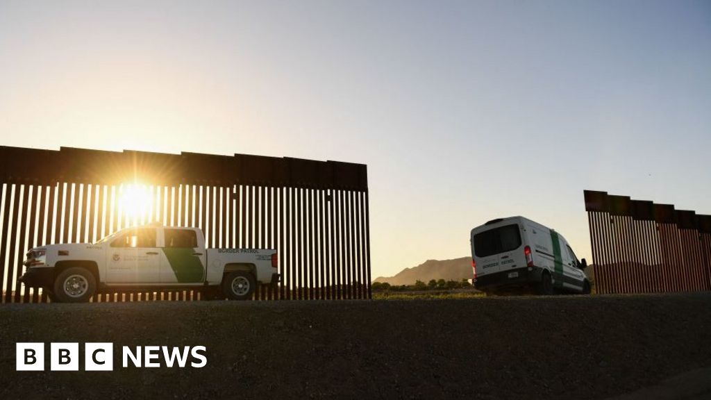 US to probe claims Sikh turbans taken at border with Mexico-صحيفة الصوت