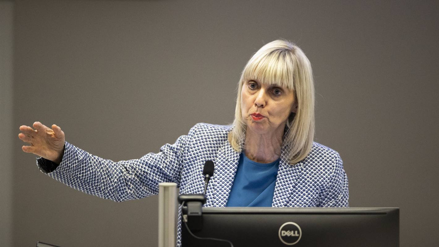 Auckland mayoral candidate wants old air raid tunnels opened up for transport and tourists – صحيفة الصوت