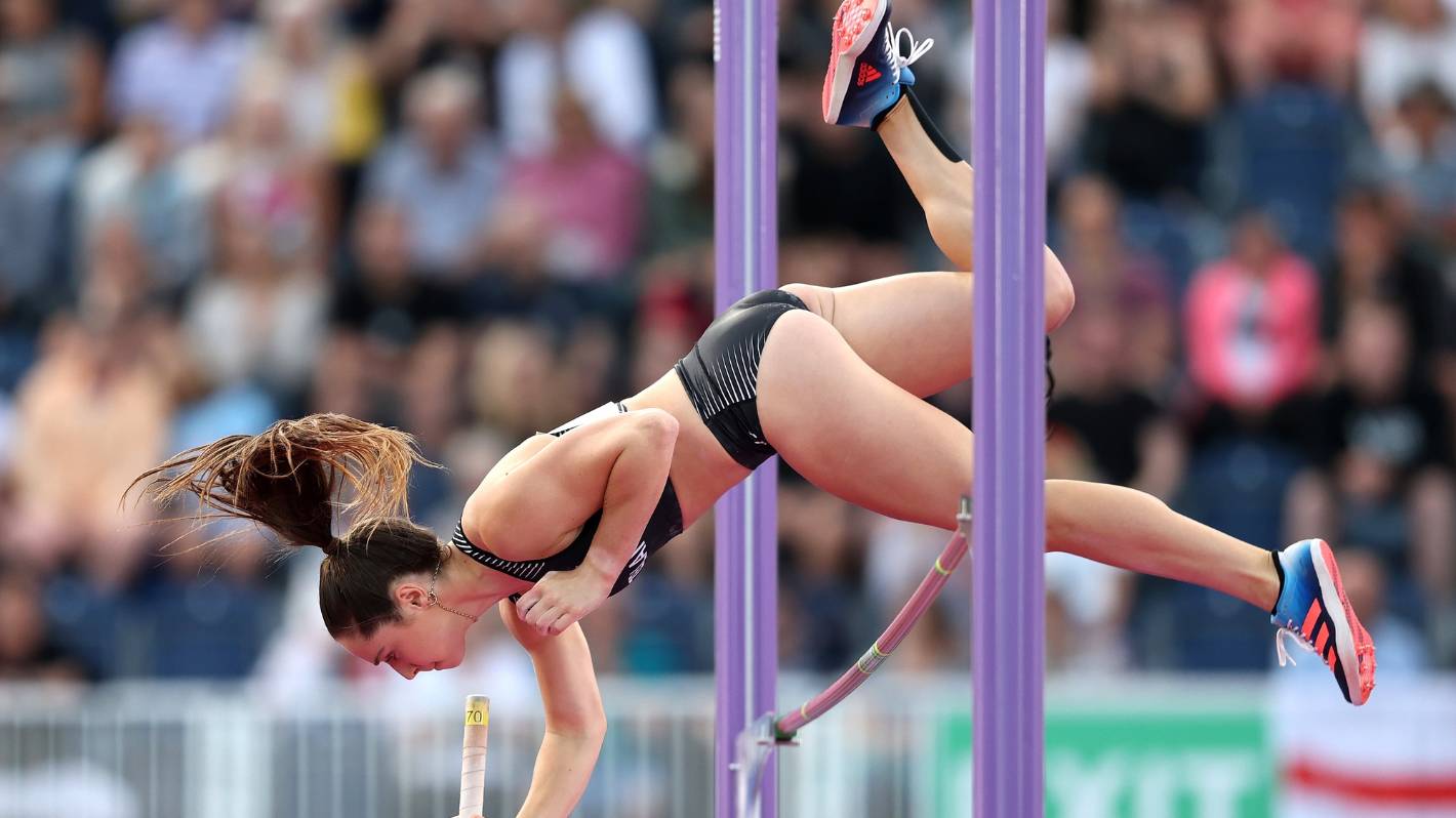 Kiwi pole vaulter Imogen Ayris wins surprise Commonwealth Games bronze medal – صحيفة الصوت