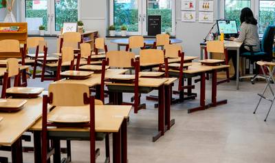 Voor nieuwe school heb je handtekeningen uit buurt nodig, maar wat als daar nog niemand woont?-صحيفة الصوت