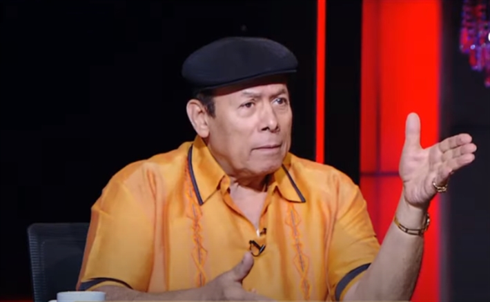 أحمد ماهر: “مدرسة المشاغبين” كارثة والمسرحية السيئة مثل المخدرات (فيديو) | خبر – صحيفة الصوت