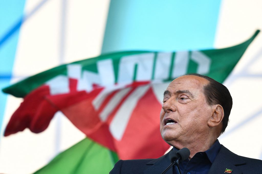 Italy confronts its fascist past as the right prepares for power – POLITICO – صحيفة الصوت
