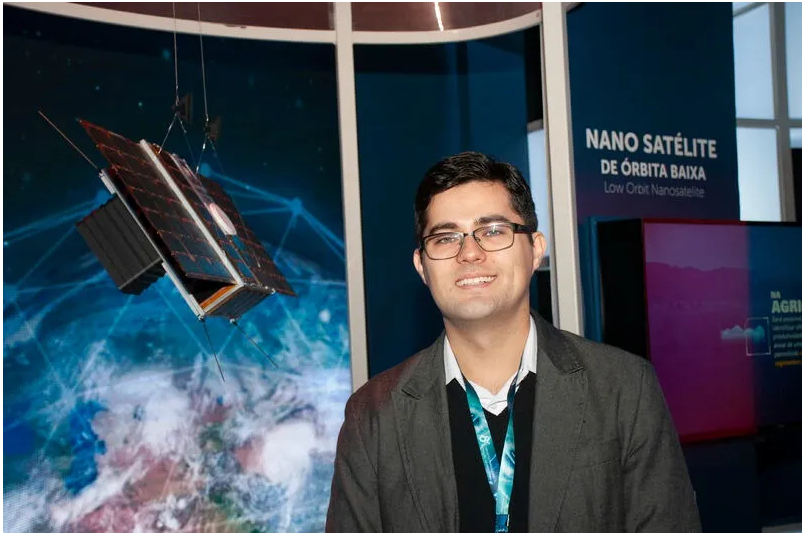 Entrevista Com o Eng. Aeroespacial ‘Danilo Miranda’, Gerente do Projeto do Microssatélite VCUB1 – صحيفة الصوت