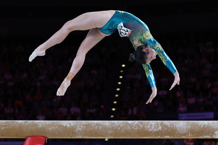 Australia’s Kate McDonald produces stunning gold, Tyson Bull defies injury for silver on final day of artistic gymnastics – صحيفة الصوت