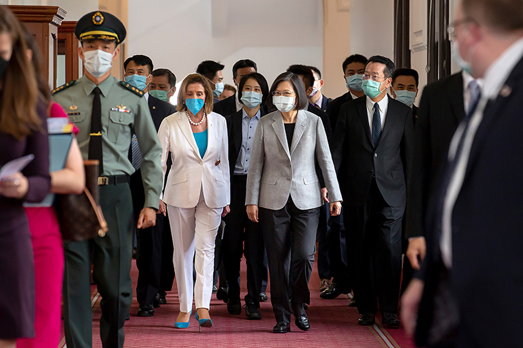 Nancy Pelosi visits Taiwan amid US-China tensions: Live Updates – صحيفة الصوت