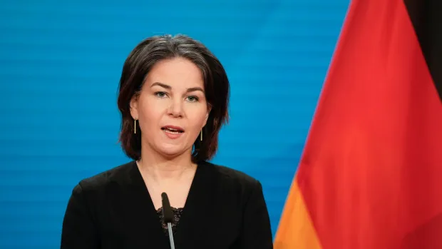Foreign Minister Joly to meet German counterpart in Montreal amid Russia tensions-صحيفة الصوت