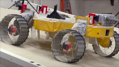 NASA Testou o Protótipo do ‘Rover VIPER’ em Um Simulador Lunar – صحيفة الصوت
