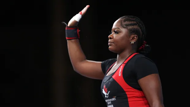 Canada’s Maya Laylor sets Commonwealth Games records, strikes gold in weightlifting-صحيفة الصوت