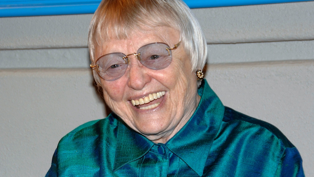 Pat Carroll, Emmy winner and voice of Ursula, dies at 95-صحيفة الصوت