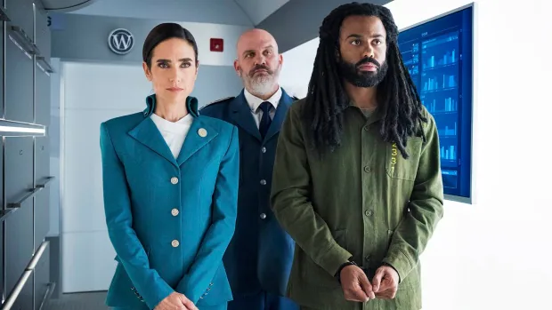 Snowpiercer producers ordered to beef up extreme heat plan after crew members fall ill on B.C. set-صحيفة الصوت