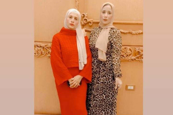 من هي أية صابر العدوي خبيرة السوشيال ميديا ؟