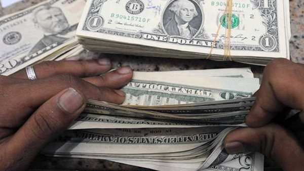 سعر الدولار يتجاوز 26 جنيه..ويواصل ارتفاعه.