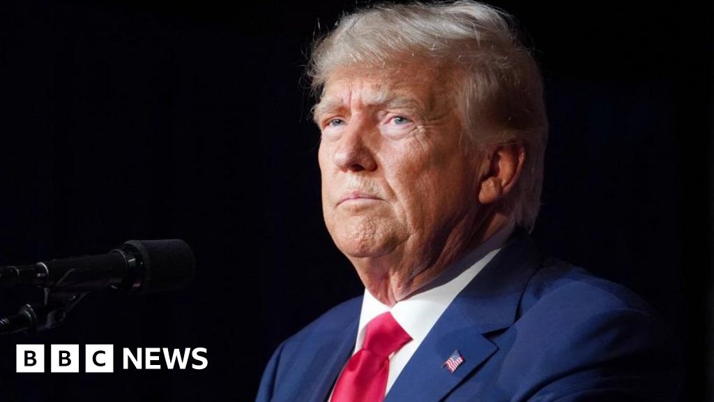 Donald Trump calls indictment 'ridiculous and baseless' in Georgia speech-صحيفة الصوت